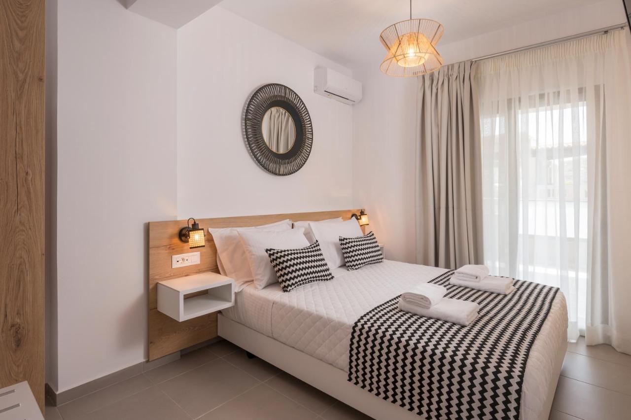 Indigo Blue Seaside Deluxe Apartments Kíszamosz Kültér fotó