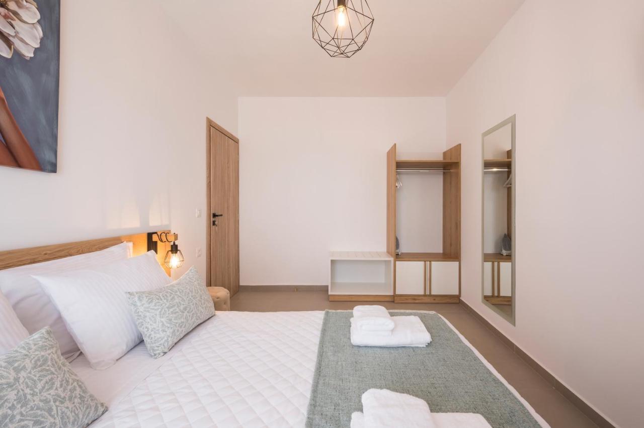 Indigo Blue Seaside Deluxe Apartments Kíszamosz Kültér fotó