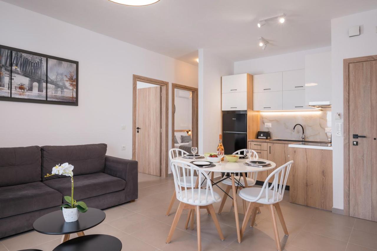 Indigo Blue Seaside Deluxe Apartments Kíszamosz Kültér fotó