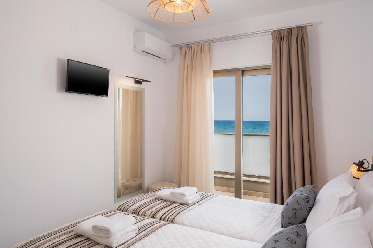 Indigo Blue Seaside Deluxe Apartments Kíszamosz Kültér fotó